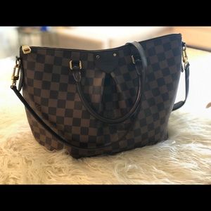 Brand New Louis Vuitton Purse